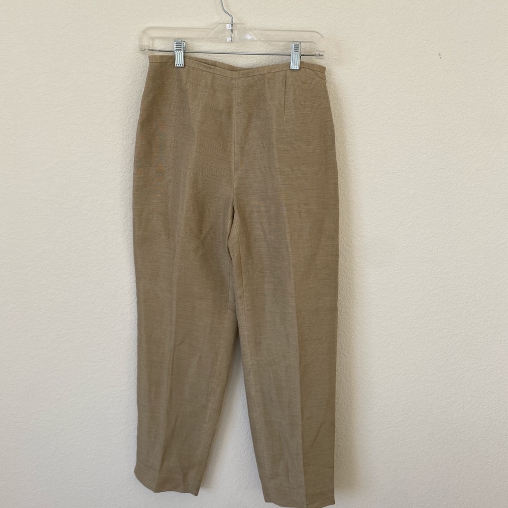 Women’s Ann taylor 6 petite tan trousers